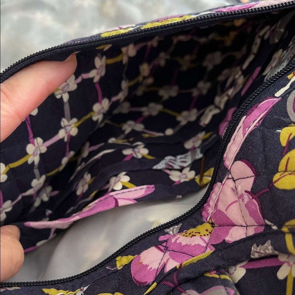 Vera Bradley Floral Nightingale Pattern Quilted Hanging Travel Organizer - Picture 5 of 14